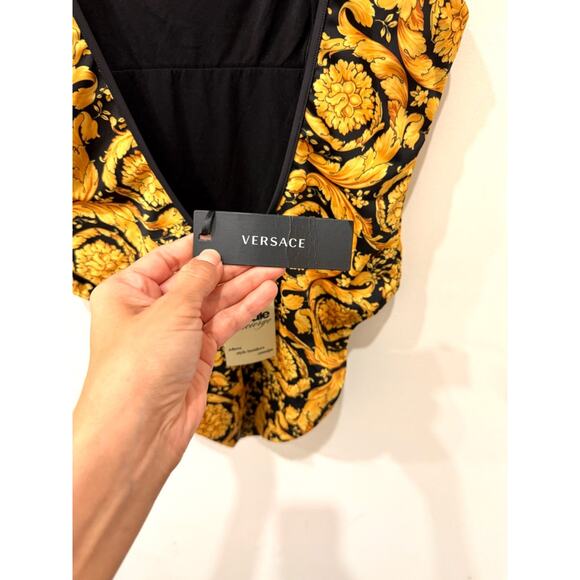 NWT Versace One Piece Lycra Vita Recycled Barocco Allover Swimsuit Yellow 4 / L - Picture 5 of 8